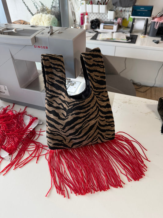 NUDO ZEBRA TAN RED