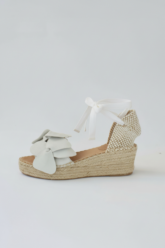 BUGANVILLA WHITE