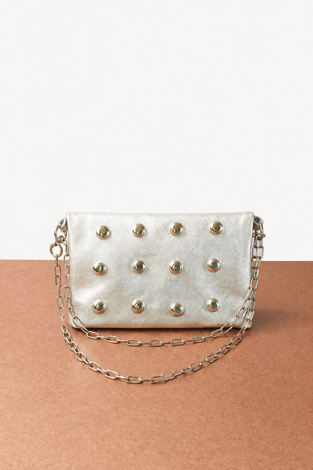 STUD CLUTCH METAL