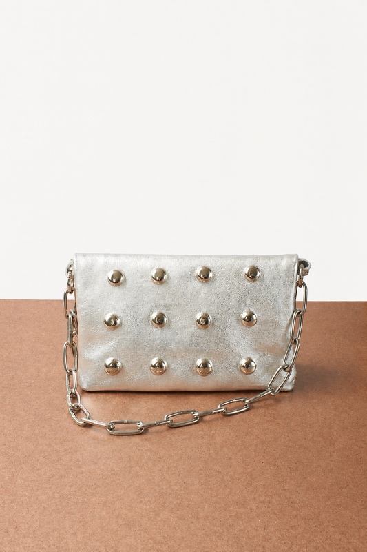 STUD CLUTCH METAL