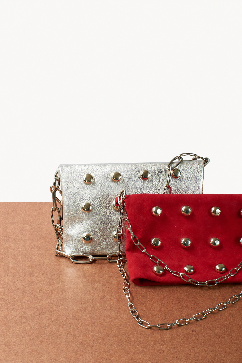 STUD CLUTCH