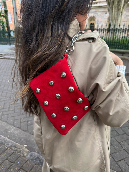 STUD CLUTCH